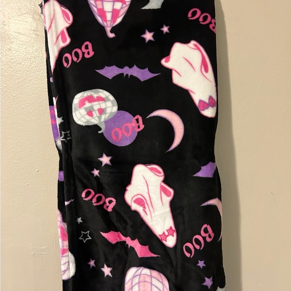 Betsey Johnson halloween throw blanket